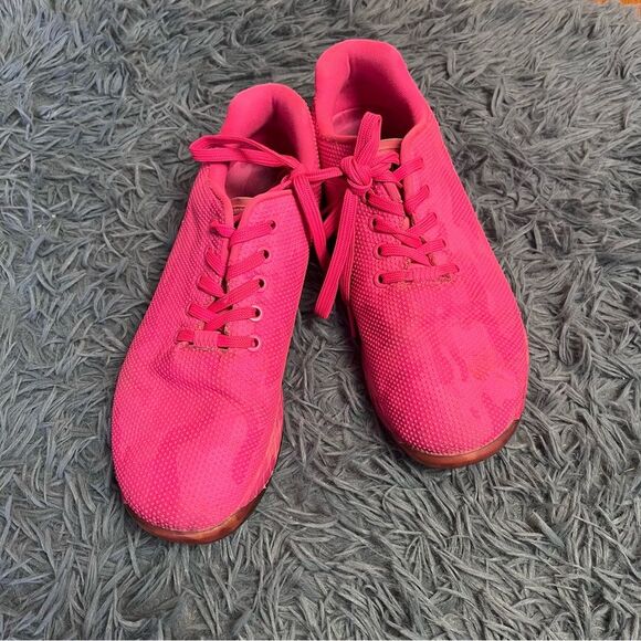 NOBULL Neon Camo Impact Outwork Edge Pink Women’s Sneakers Size 10.5 - Picture 2 of 6